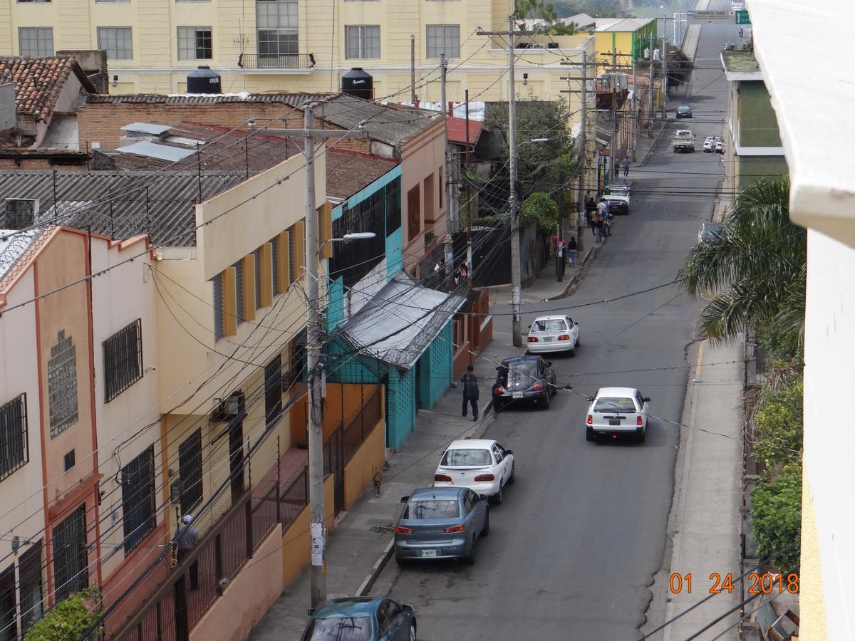 Hotel Mac Arthur Tegucigalpa Quarto foto